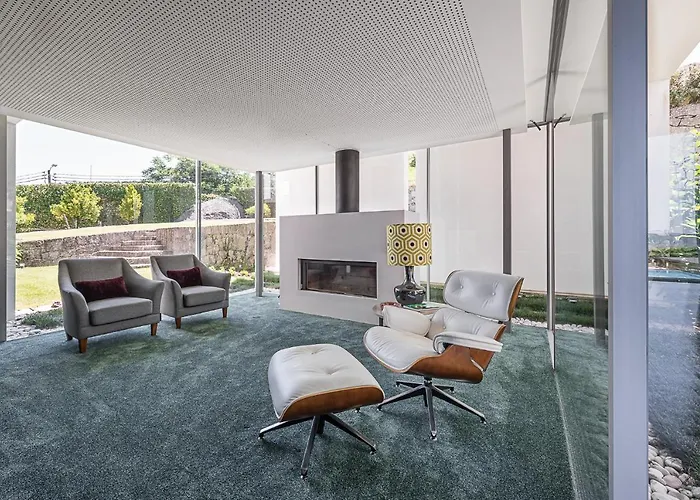 Casa D'ines Guimarães